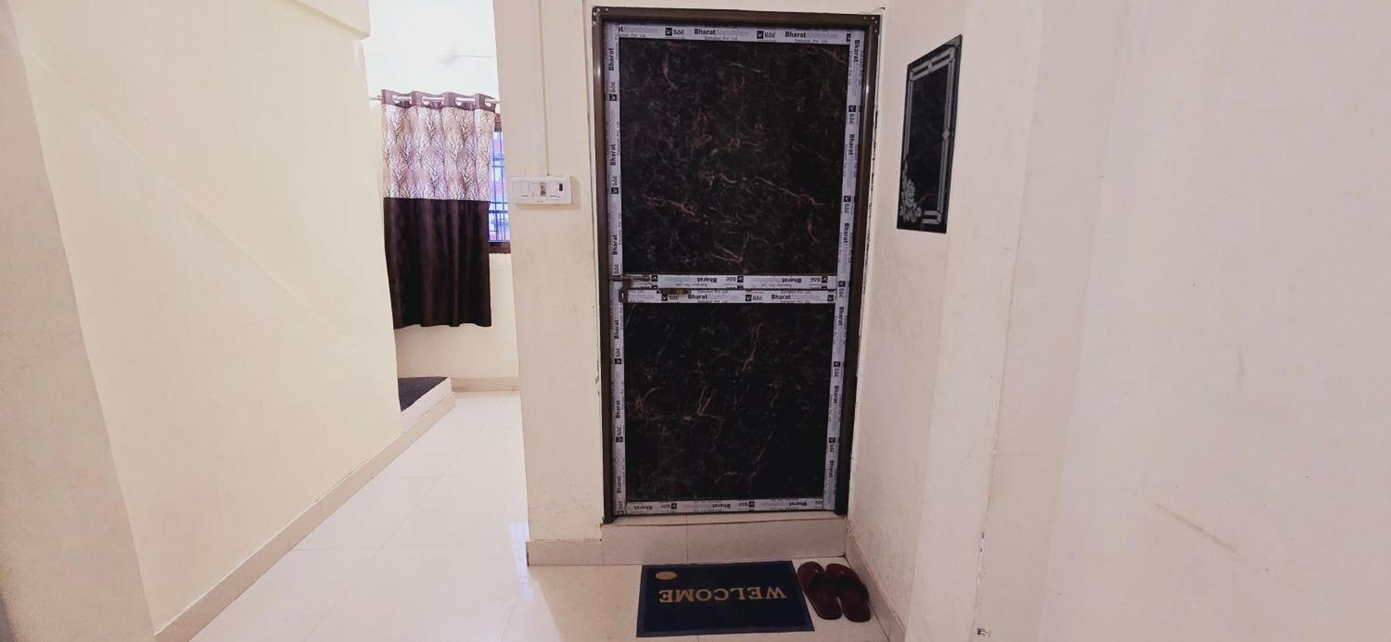 Ramlala Paying Guest House Stay Just 100M From Saryu Ghat, Ayodhya Exterior photo